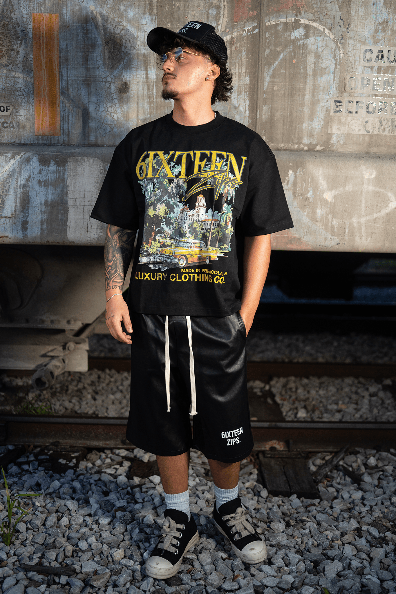 Black “Belair” Boxy Premium Heavyweight Tee - 6IXTEEN Zips