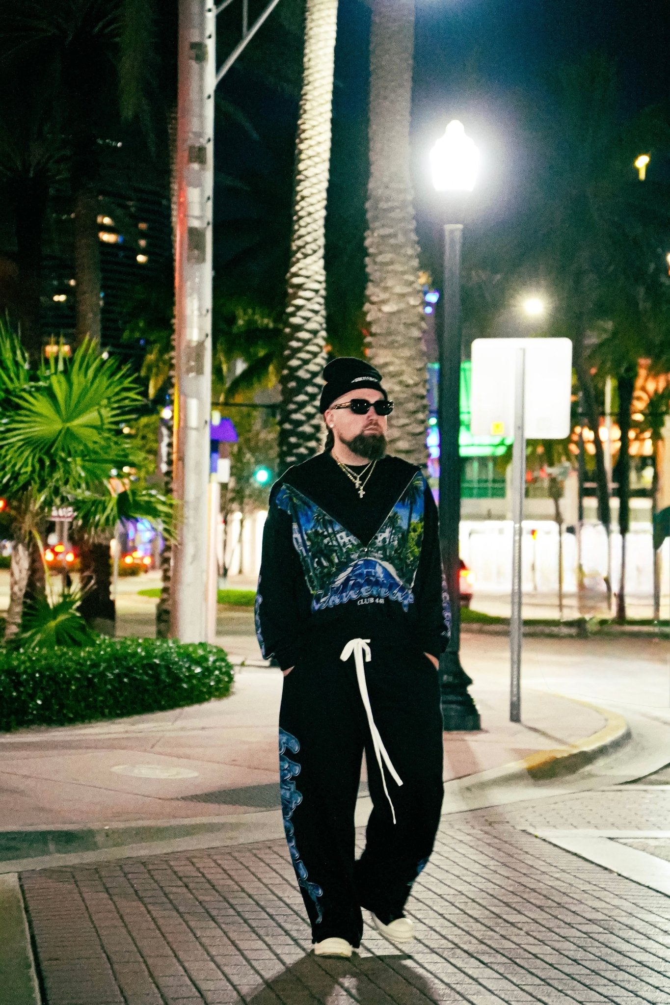 "Hidden Hills" Baggy Sweatpants - 6IXTEEN Zips