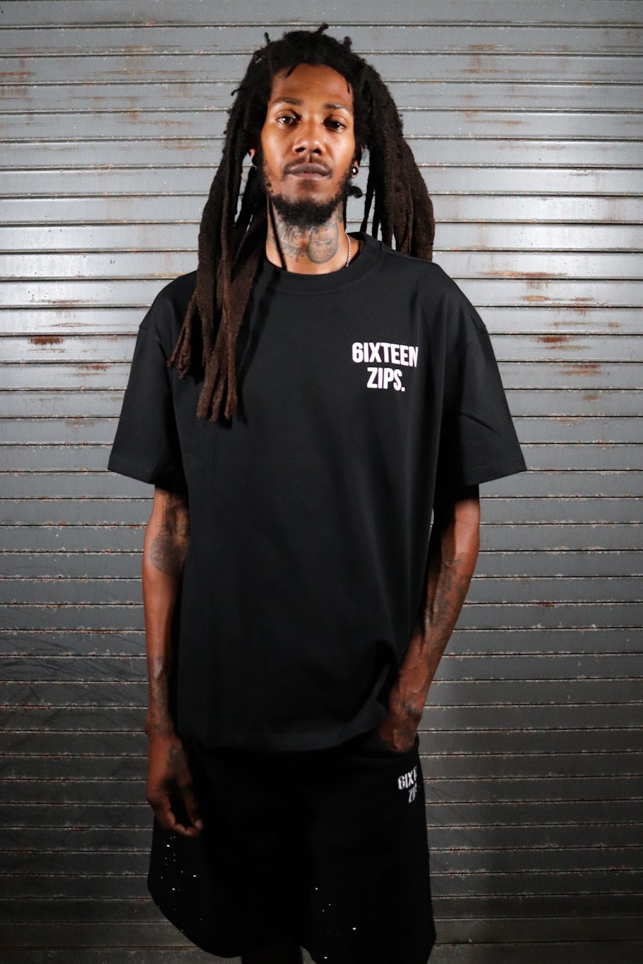 "OG LOGO" Black TradeMark Heavyweight Boxy T-Shirt - 6IXTEEN Zips