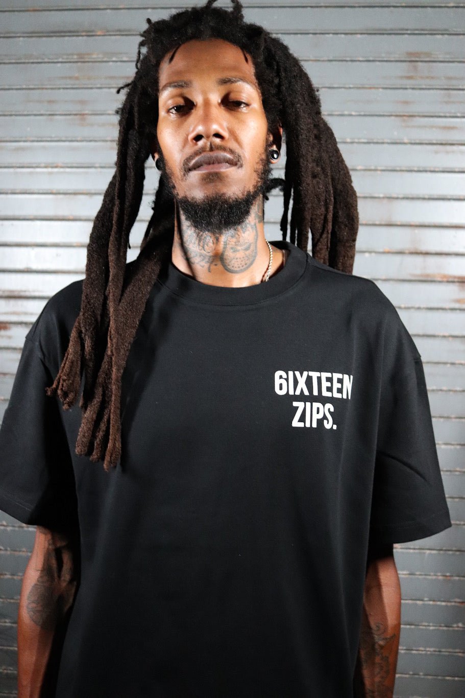 "OG LOGO" Black TradeMark Heavyweight Boxy T-Shirt - 6IXTEEN Zips