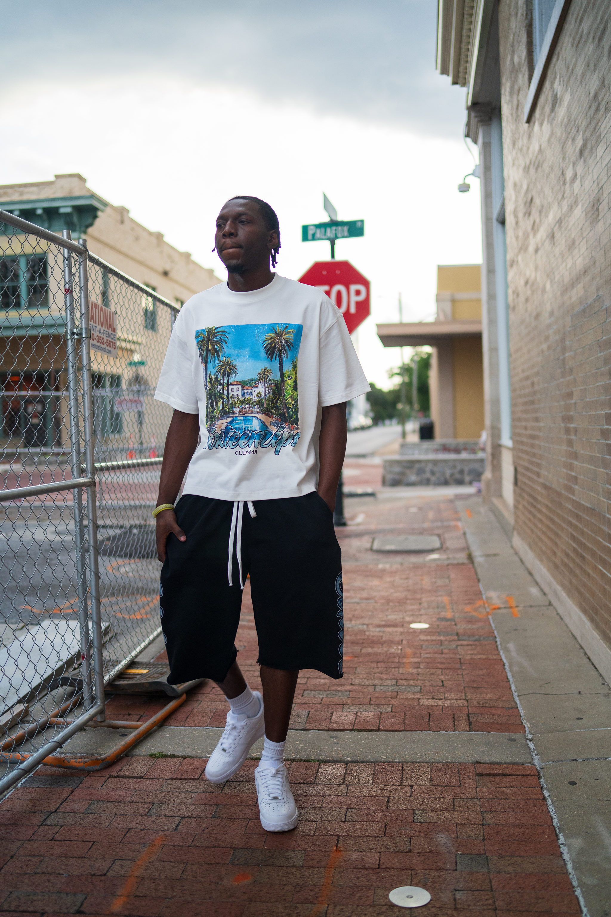 “Hidden Hills” 3/4th Length Shorts