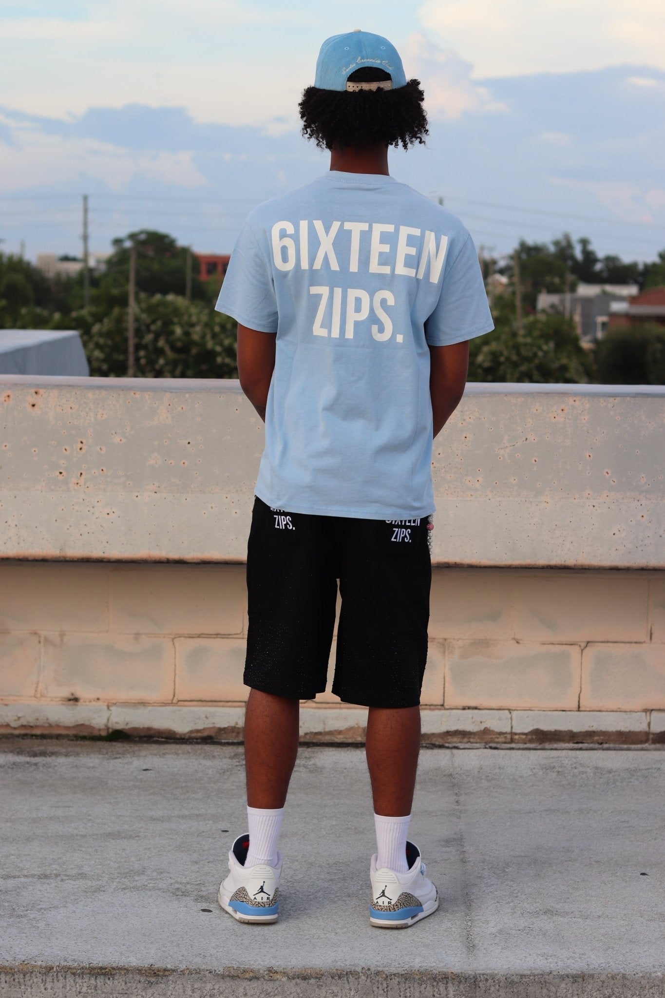 "The Universal Language" Sky Blue Acid Washed Boxy T-shirt - 6IXTEEN Zips